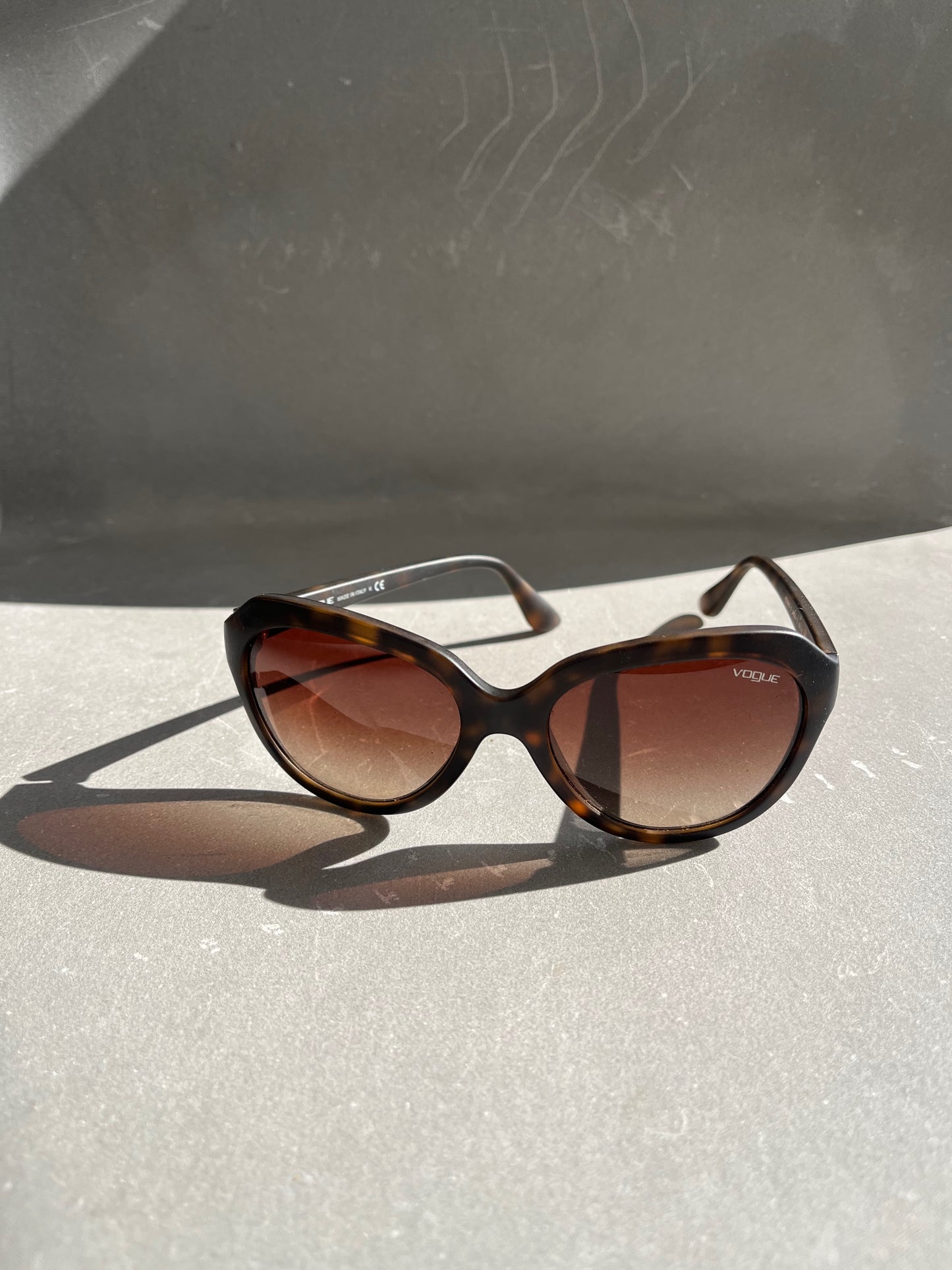 Vogue Sunglasses Leo