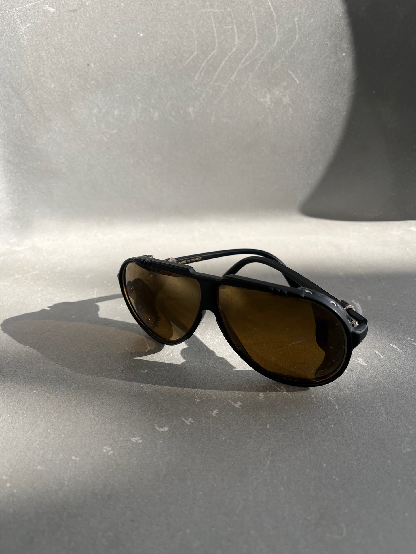 Pilot Sunglasses With Leather