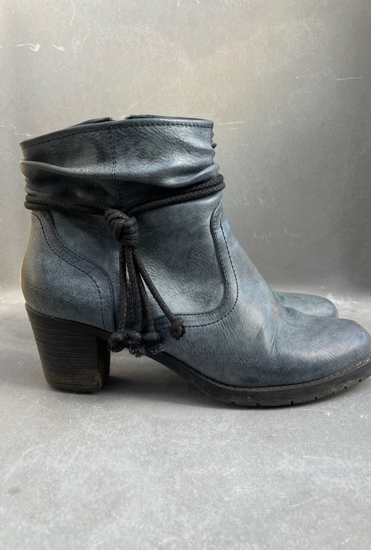 City Line Boots