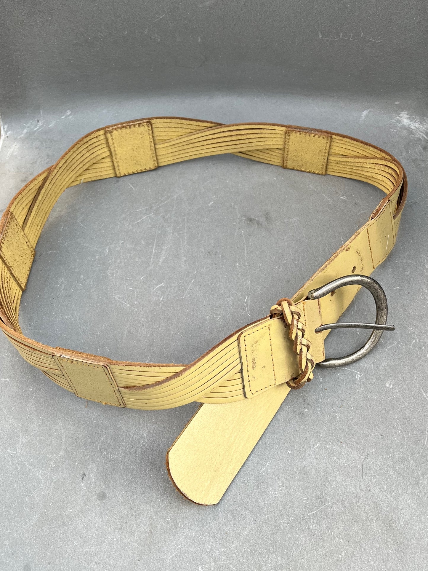 Vintage Belt Yellow