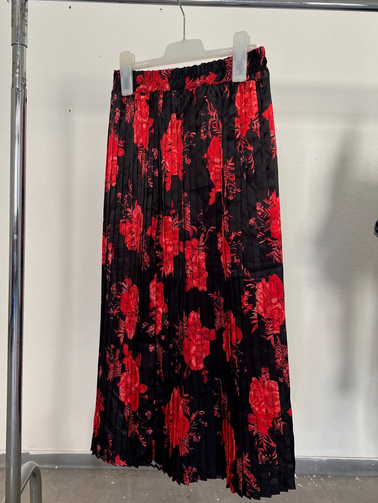 Aniston Selected Rose Skirt