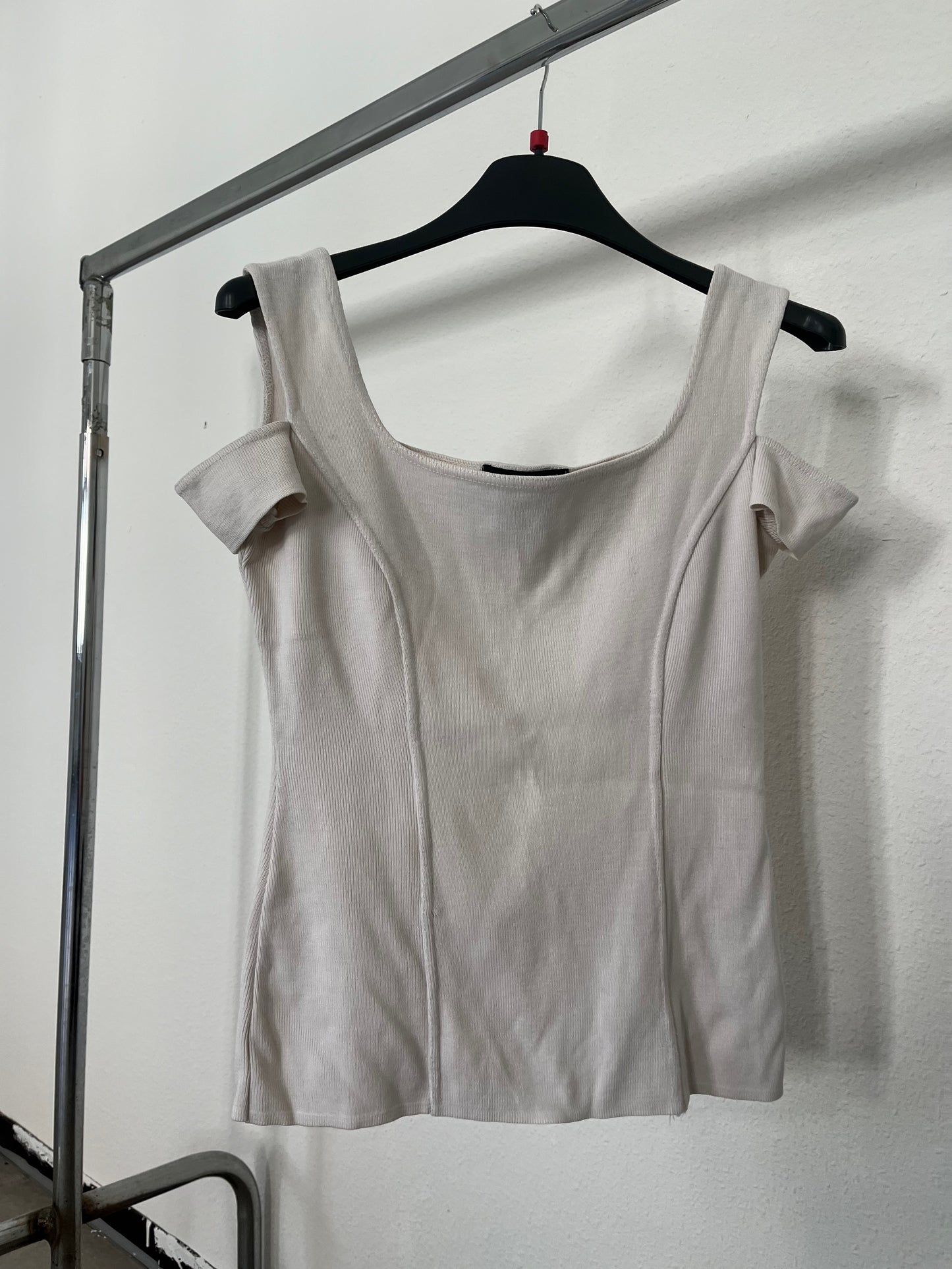 Cute Shoulder Coutout Shirt White